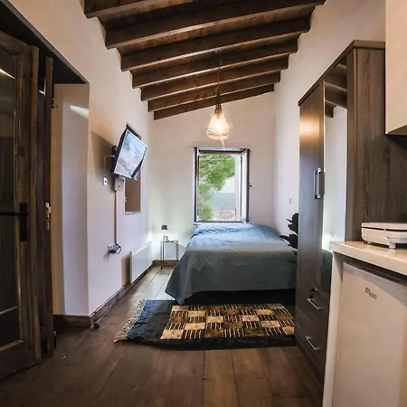 Eftychia's House Lofou