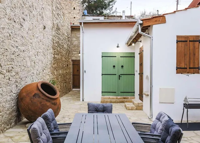 Bed & Breakfast Eftychia's House Lofou